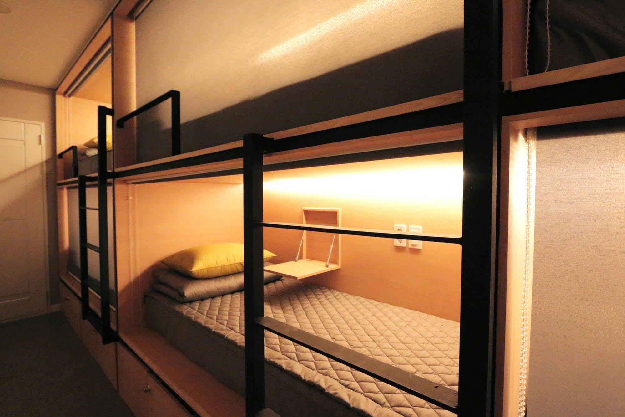 Blueboat Hostel Gyeongju Extérieur photo