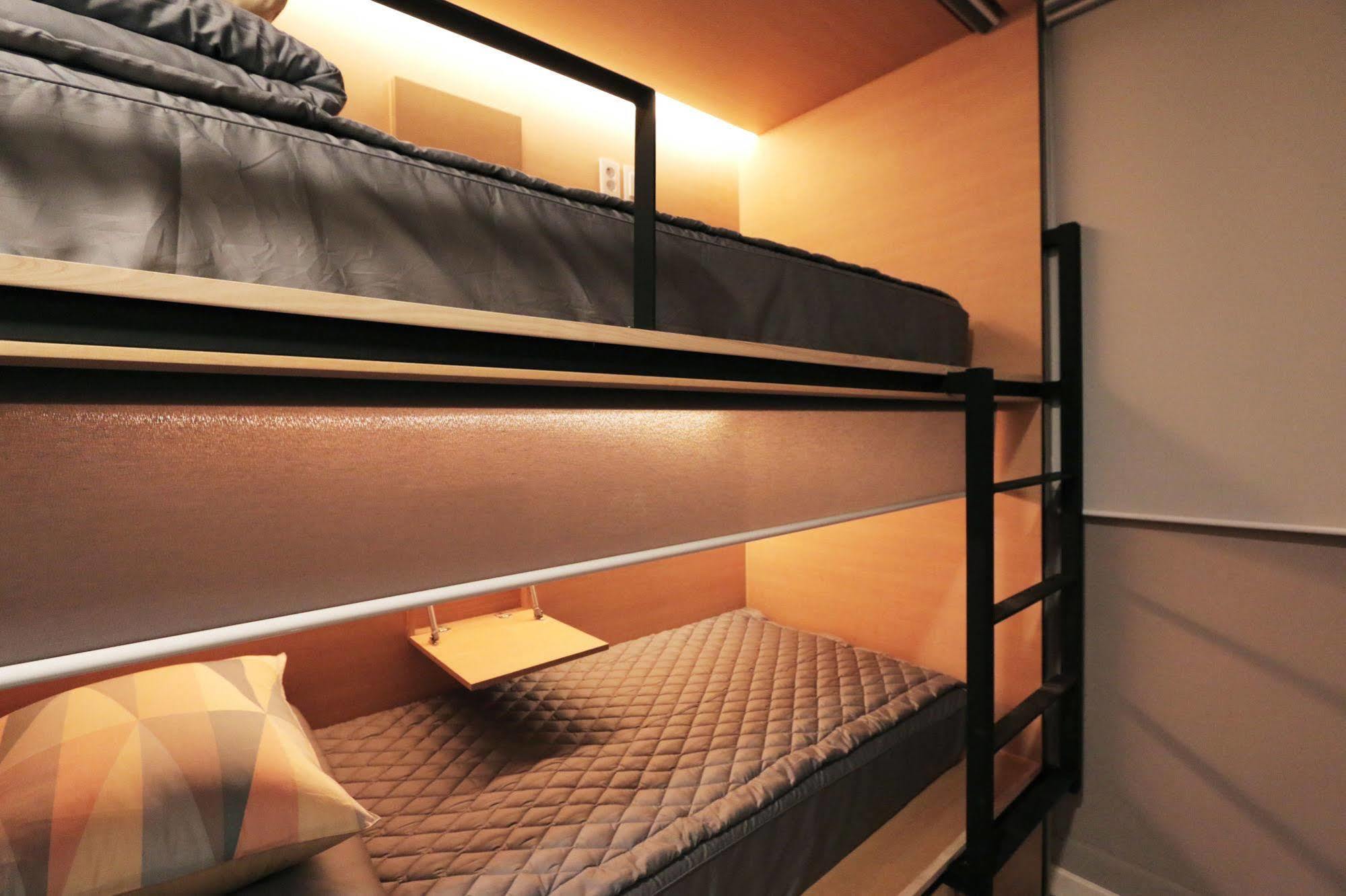 Blueboat Hostel Gyeongju Extérieur photo