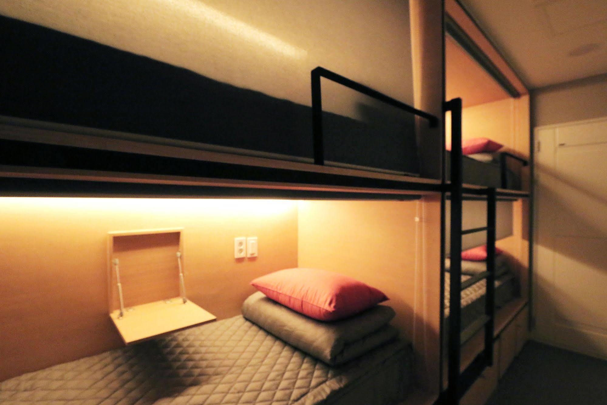 Blueboat Hostel Gyeongju Extérieur photo