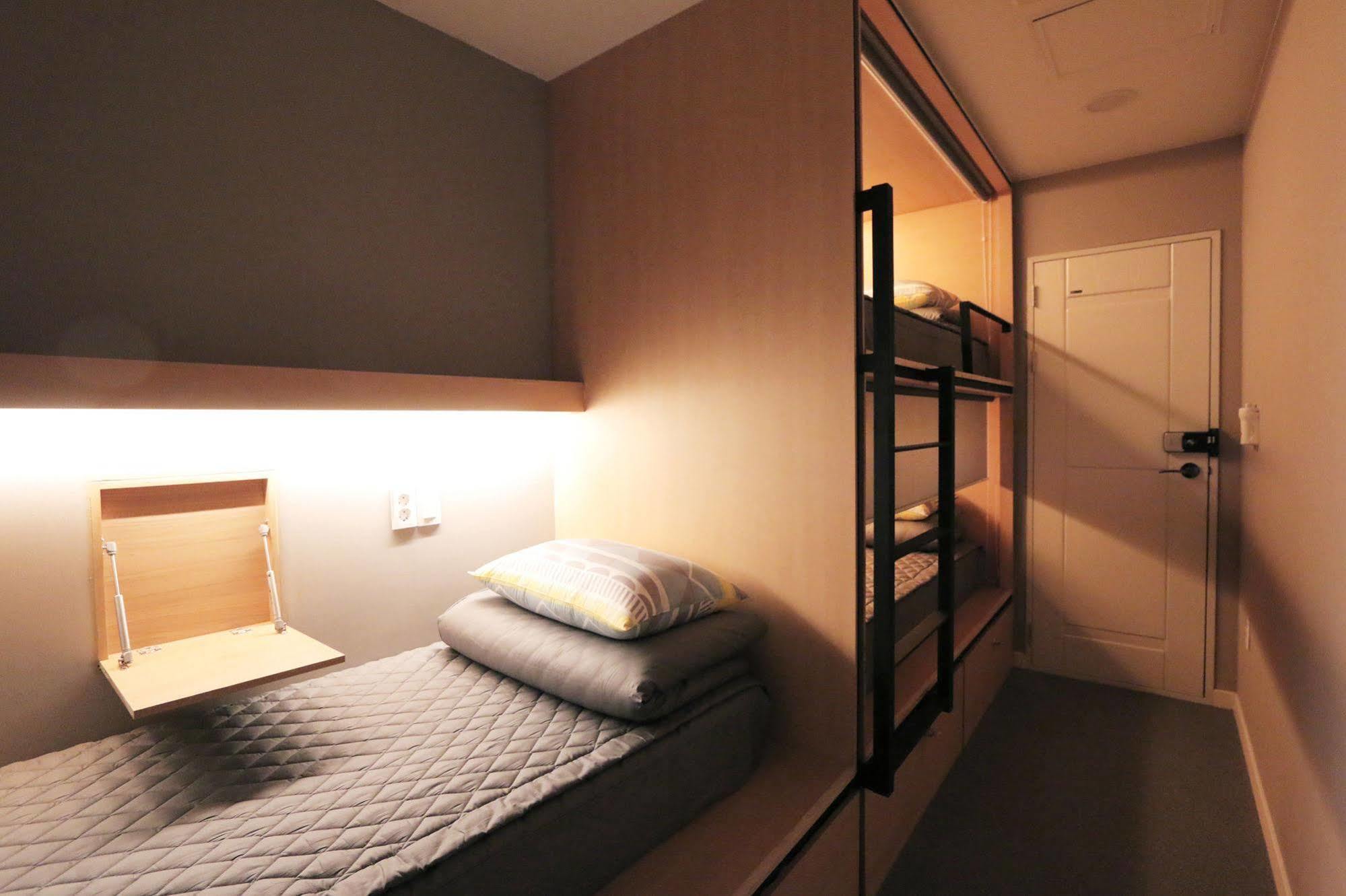 Blueboat Hostel Gyeongju Extérieur photo